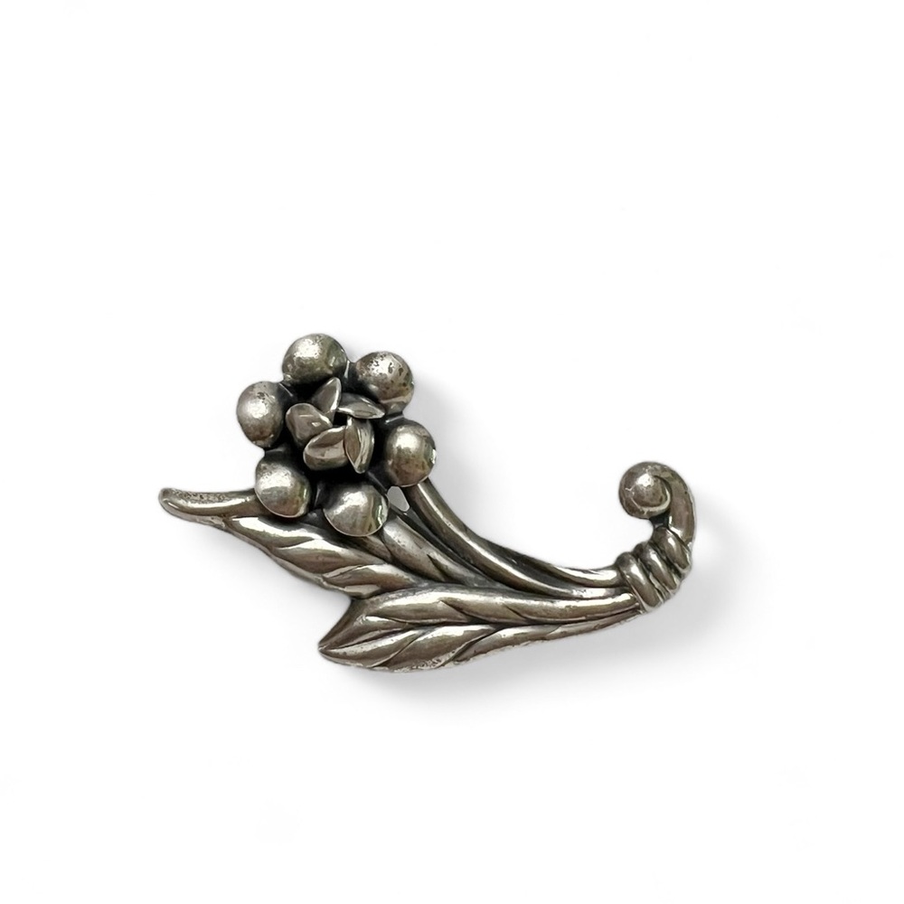 Vintage Felch & Co Small Sterling Silver Flower Pin Brooch Art Nouveau Style